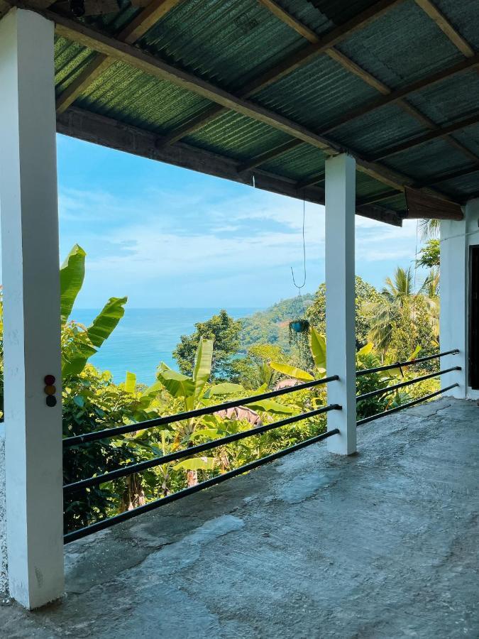 The View Padang, Amazing View, 8 Mins Mentawai Fast Ferry, Cold Beer,Close To Restaurants Padang (Sumatra) Extérieur photo