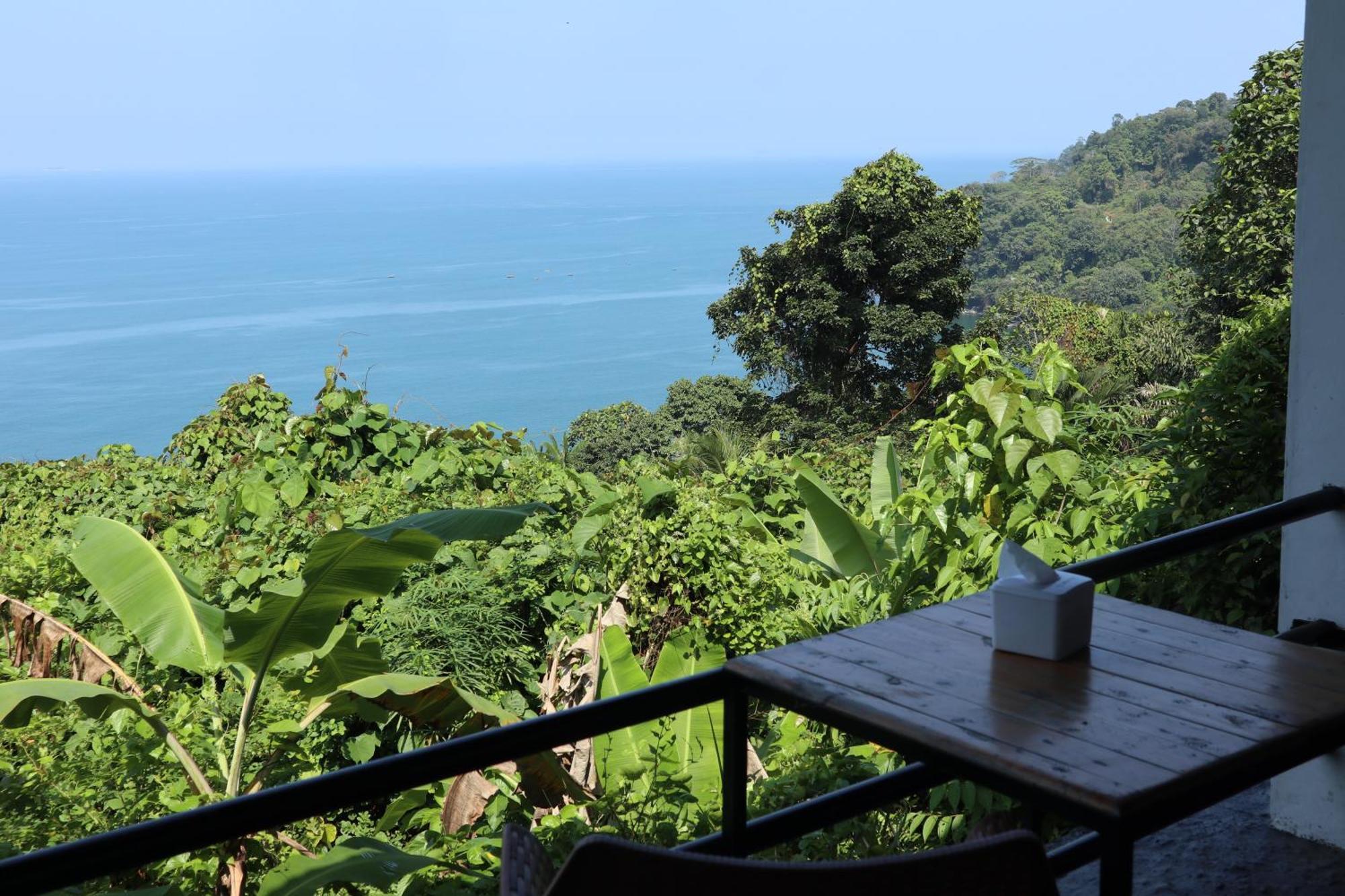 The View Padang, Amazing View, 8 Mins Mentawai Fast Ferry, Cold Beer,Close To Restaurants Extérieur photo