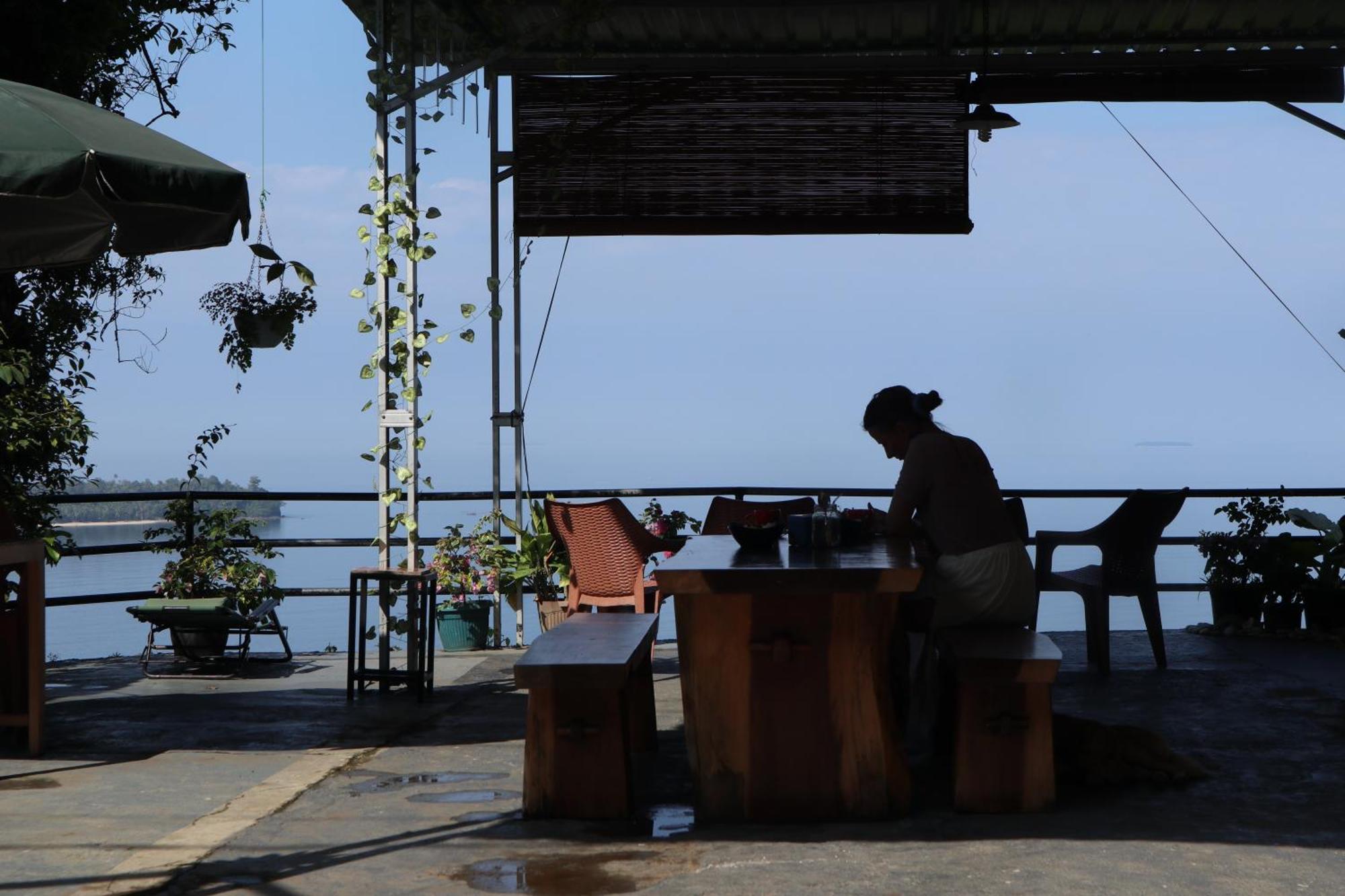 The View Padang, Amazing View, 8 Mins Mentawai Fast Ferry, Cold Beer,Close To Restaurants Padang (Sumatra) Extérieur photo