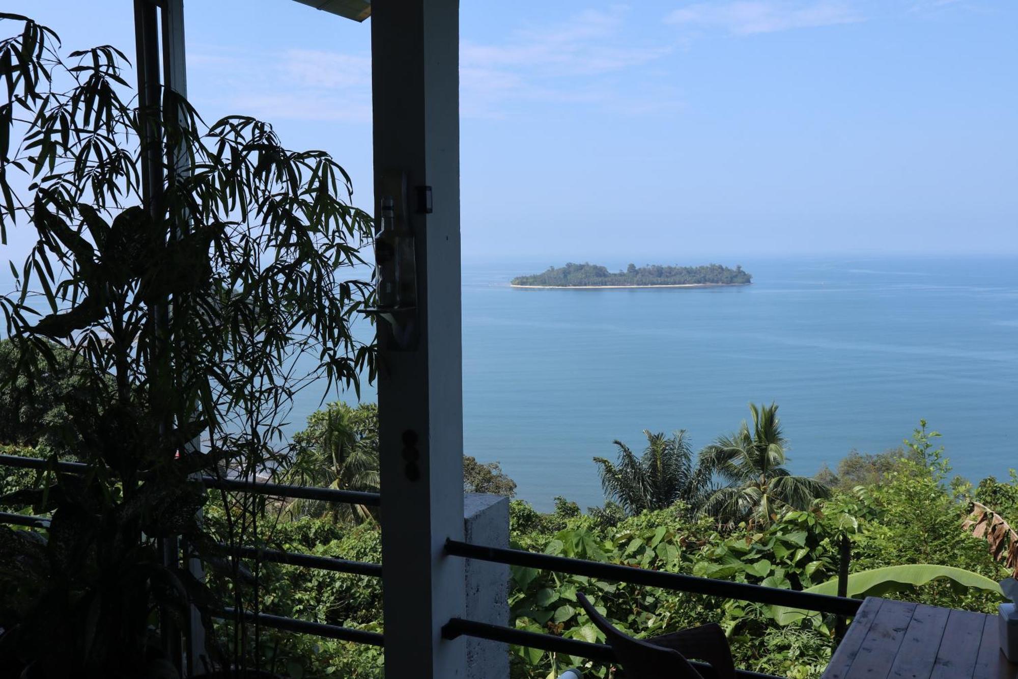 The View Padang, Amazing View, 8 Mins Mentawai Fast Ferry, Cold Beer,Close To Restaurants Padang (Sumatra) Extérieur photo