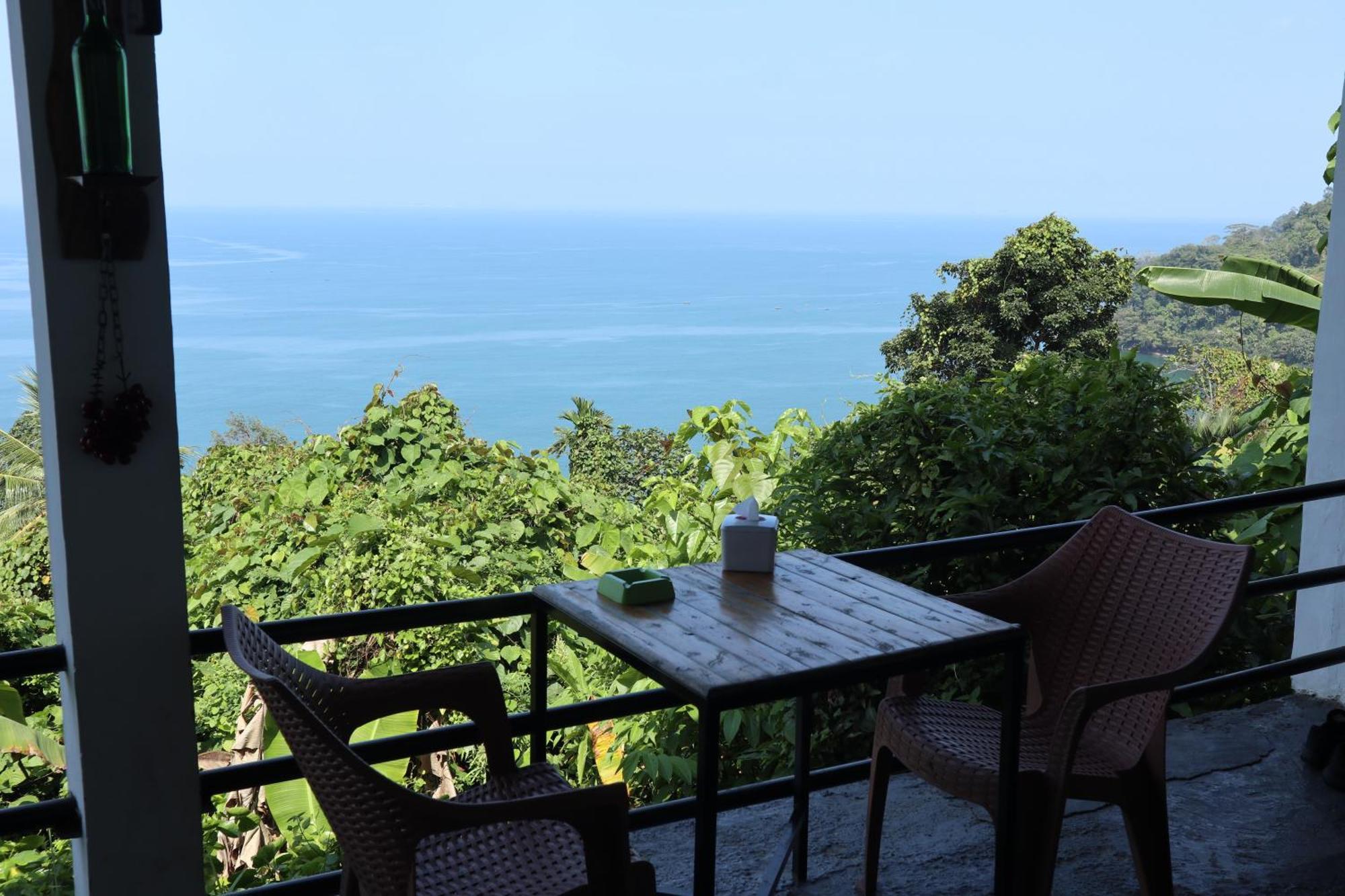 The View Padang, Amazing View, 8 Mins Mentawai Fast Ferry, Cold Beer,Close To Restaurants Padang (Sumatra) Extérieur photo