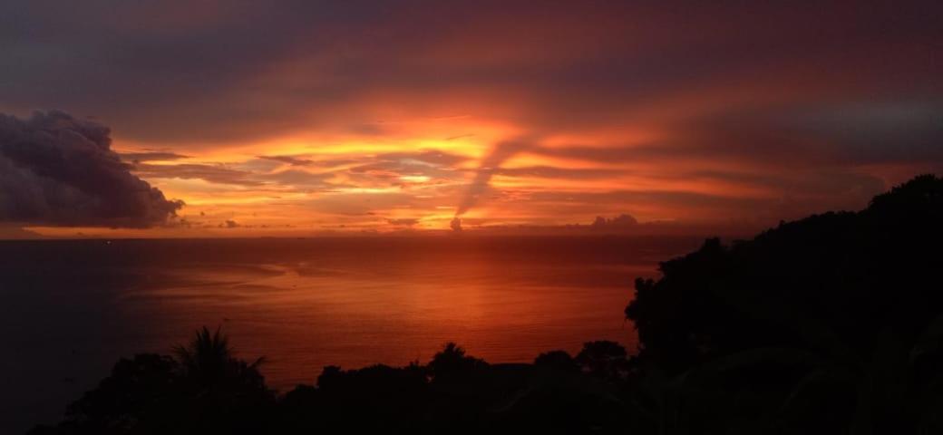 The View Padang, Amazing View, 8 Mins Mentawai Fast Ferry, Cold Beer,Close To Restaurants Padang (Sumatra) Extérieur photo